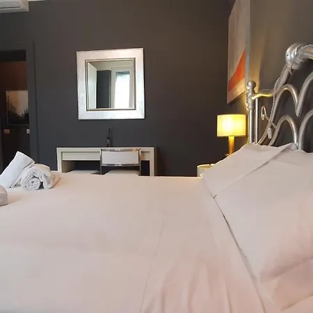 Bnbutler - Aselli, 14 - Comodo E Luminoso Apartmán *
