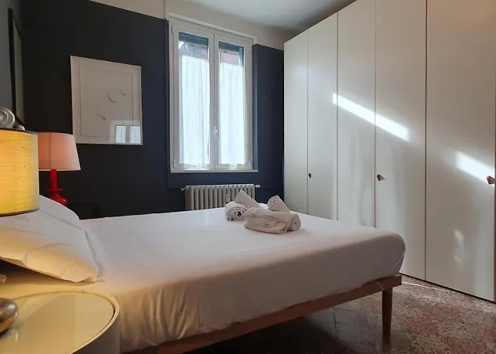 Bnbutler - Aselli, 14 - Comodo E Luminoso * Mediolan